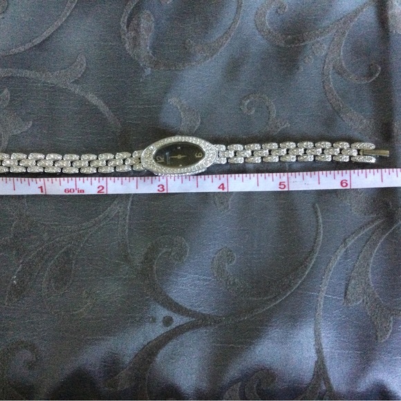 Wittnauer Ladies Watch - Picture 14 of 14